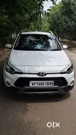 Hyundai i20 Active 2015 Petrol 124000 Km Driven