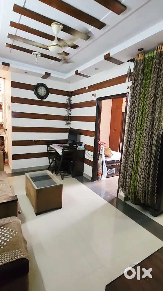 60 Gaj 2 BHK for Urgent Sale
