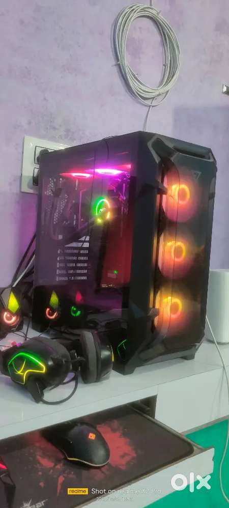 Mid-End Gaming Pc ( Urgent Sell )