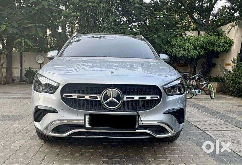Mercedes-Benz GLA 200, 2025, Petrol