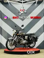 ROYAL ENFIELD CLASSIC 500
(The bike factory Mumbai Mira road)