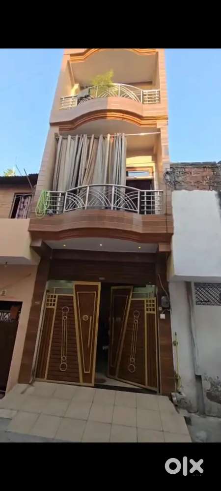 3 floor makan Rampuram KDA colony shyamnagar kanpur