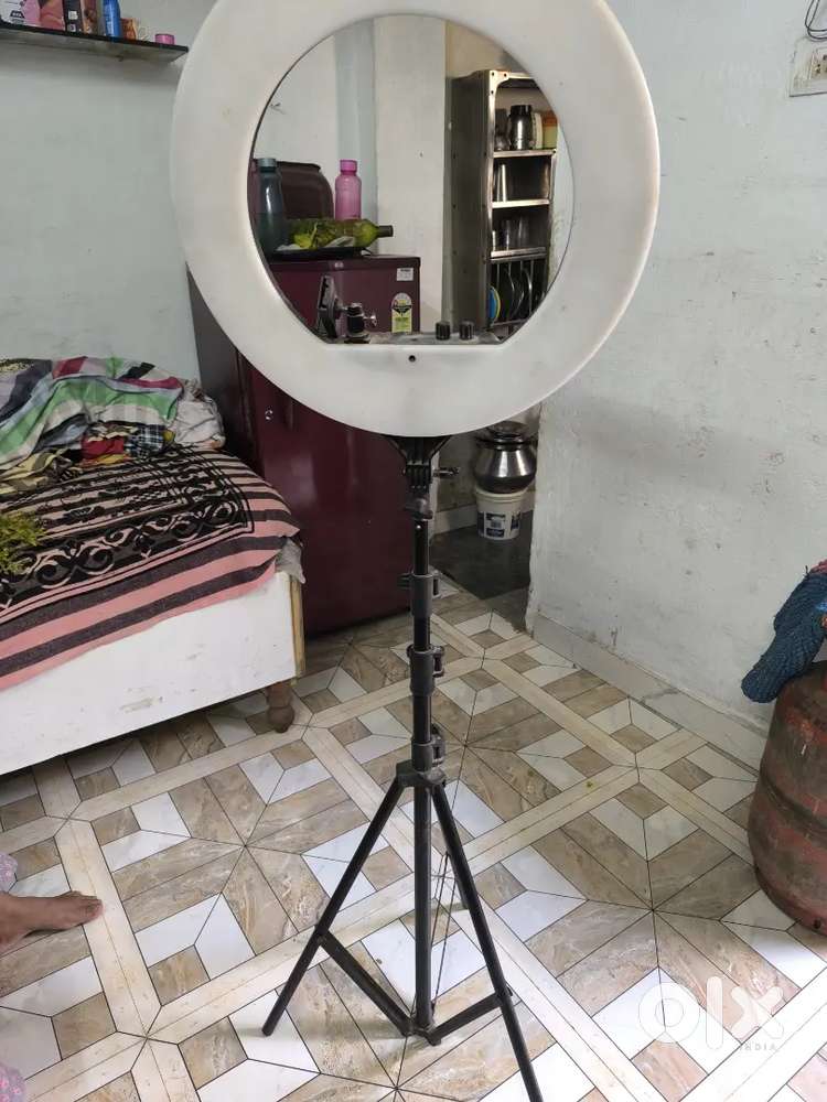 Ring light Bahut acha quality hai or jyada din nhi huaa liya se