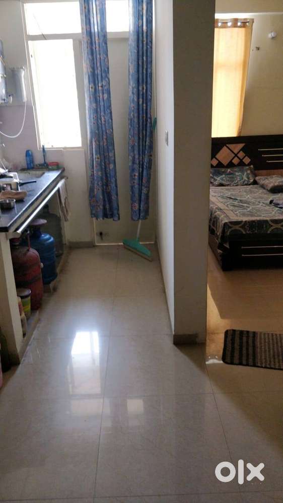 2BHK FURNISHED FLAT