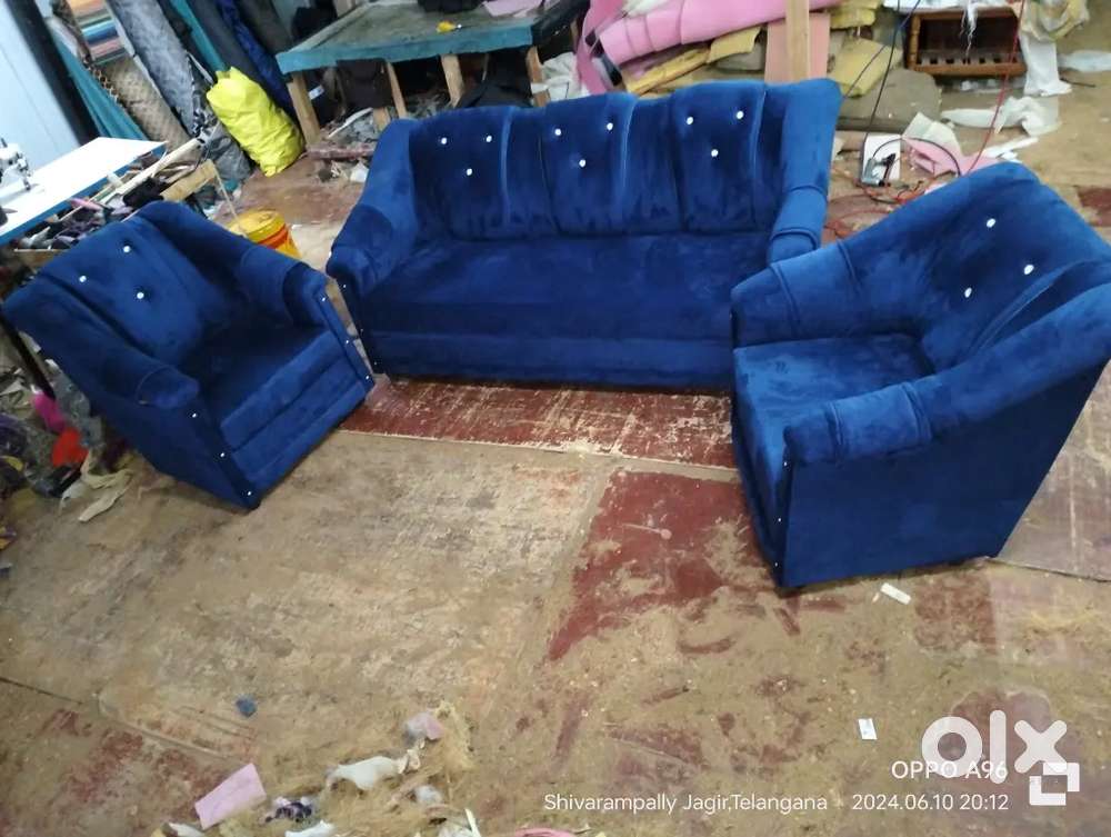 5 SEATER SOFA SET WITH BLUE COLOUR BEST QUALITY SOFA SET