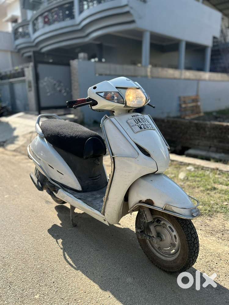 honda activa 2013 model in brand new condition