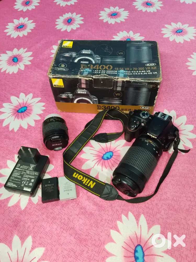 DSLR CAMERA D3400