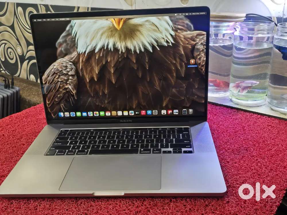 Apple Macbook Pro 2021 i7 16gb 512gb 5.5gb Graphics 16inch Retina