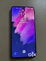 SAMSUNG S21 FE   128/8gb ram