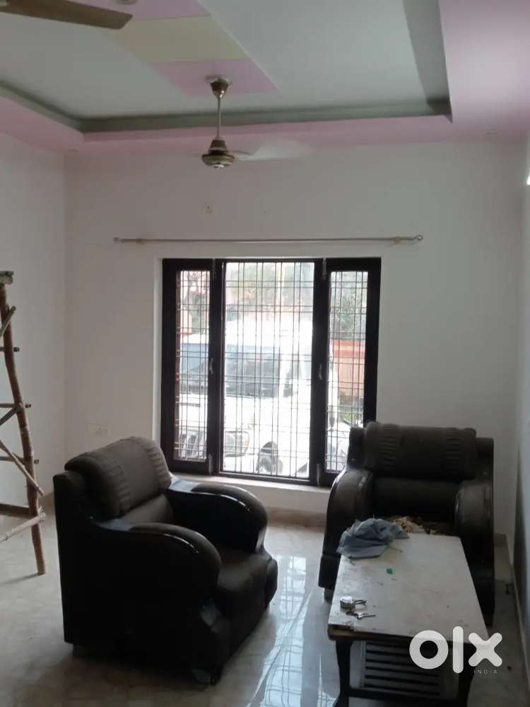 Independent 2 BHK flat for rent near IT park sahstradhara road