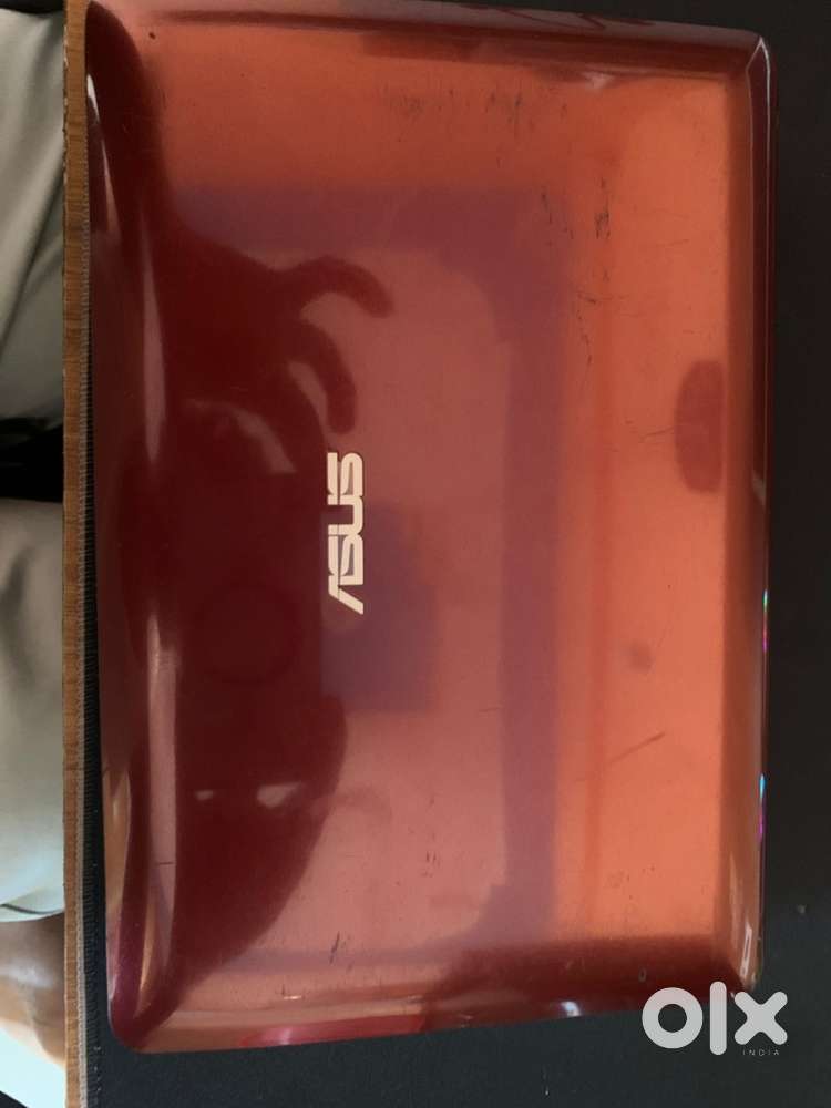 Asus EEE Mini laptop in Mint condition