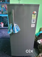 1 month old Fridge