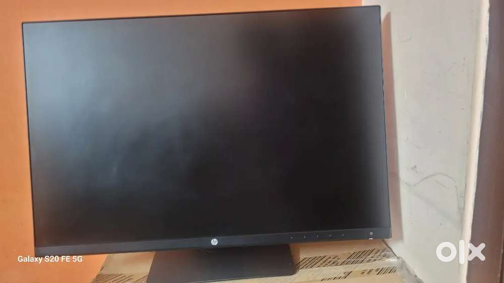 24 IPS LED Slim Monitors
