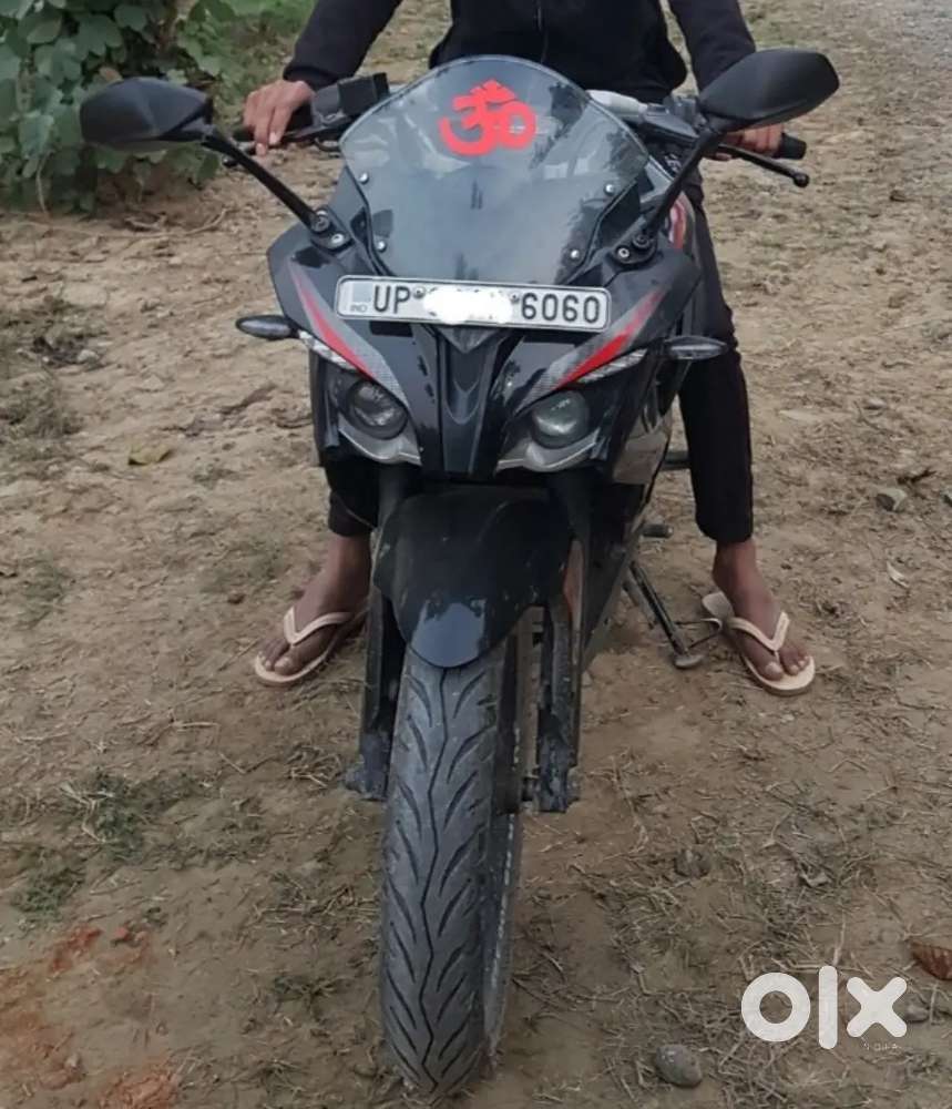 Bajaj Rs200 Abs
