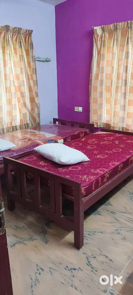 Pg and single room for women