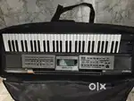 Roland E09