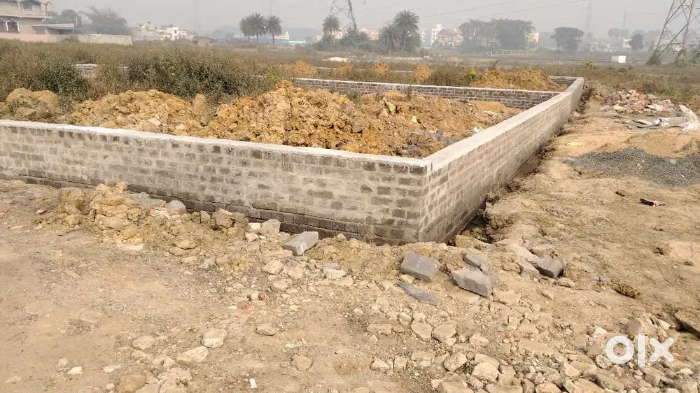 2 KATA, 4 KATA PLOT SALE (FULJHORE ) 500 MTR UNDER BANK,SCHOOL,MARKET