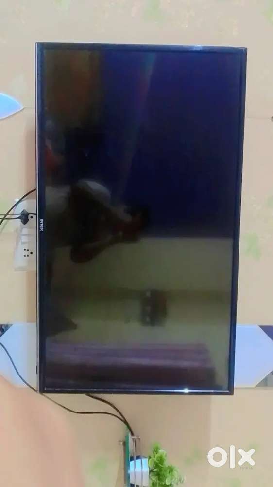 Intex smart TV but display change Intex to Sony but all working