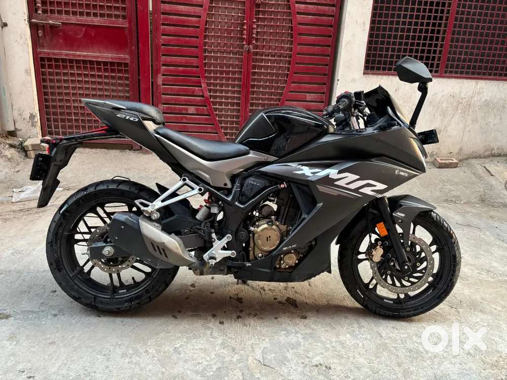 Karizma xmr 210 2024