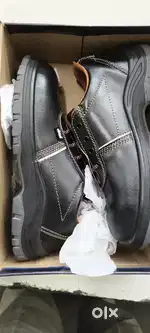 SAFETY SHOE 9Number