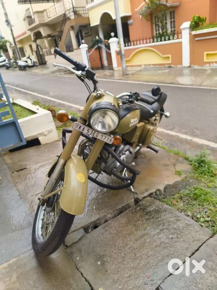 Royal Enfield Desert Storm 500