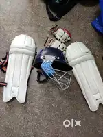 Barely used cricket kit for sale for Kids