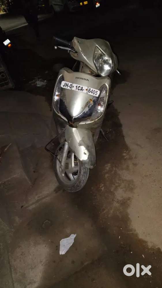 With front disc brakes