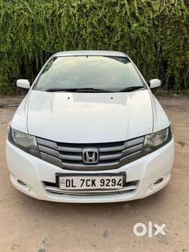 Honda City V Petrol CVT, 2011, Petrol