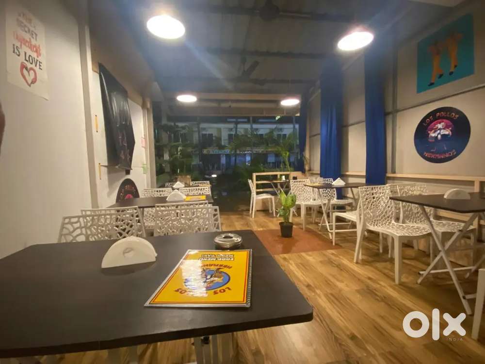 Cafe on rent