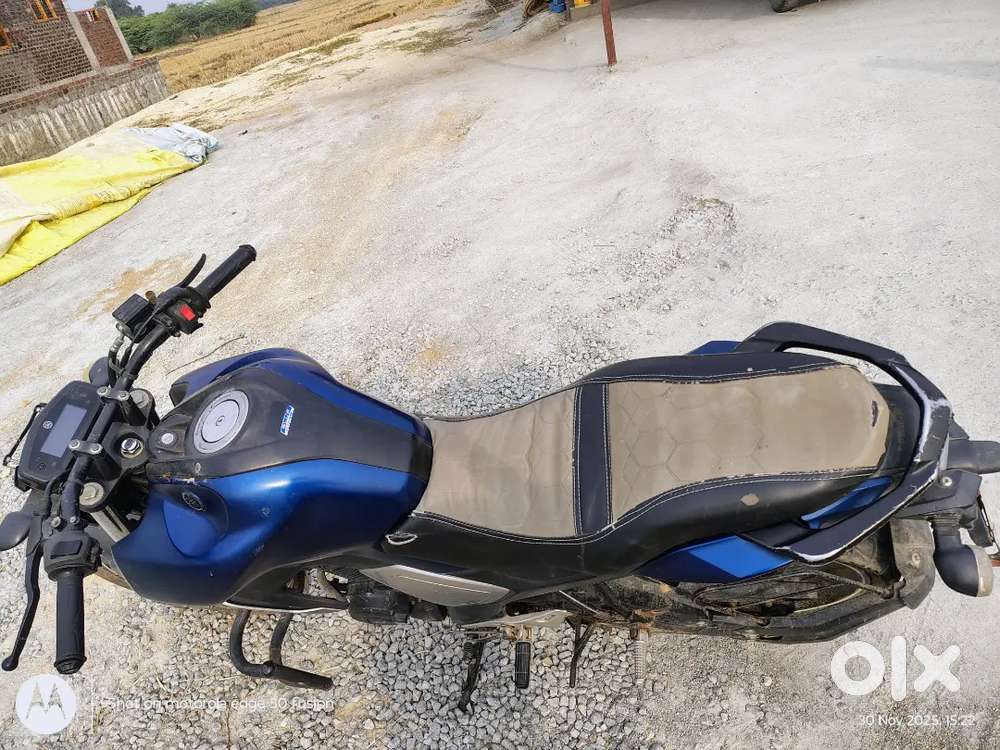 One handed vehicle and neet maintenance