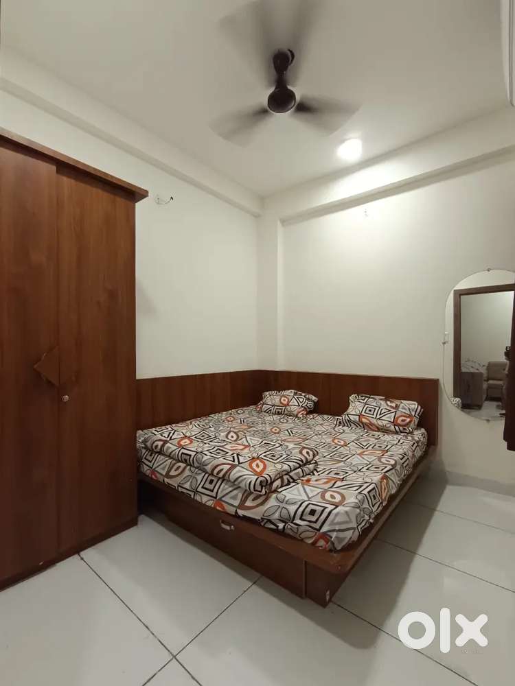 Fully Furnished 1Bhk Flta In Vijay Nagar Zero Brokarege!!