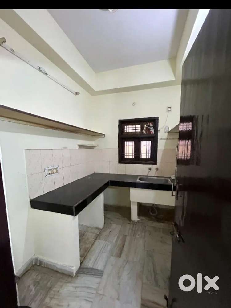 1rk room small family