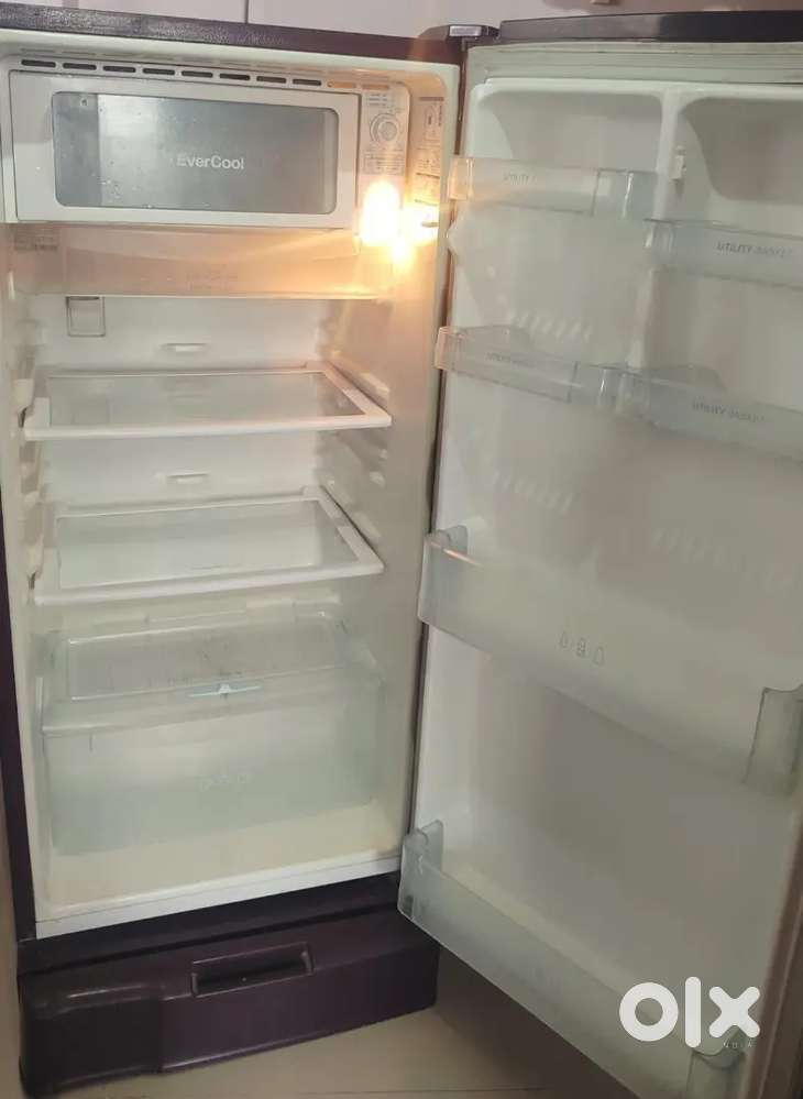 Lg fridge 190ltr