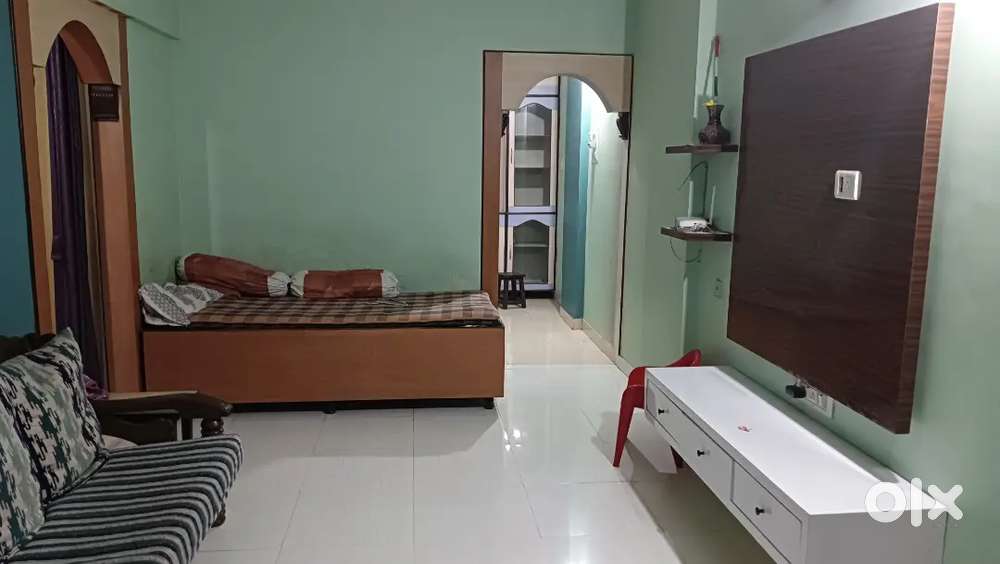 2 BHK Semi Furnished Flat for rent on B T Kawade Rd Ghorpadi