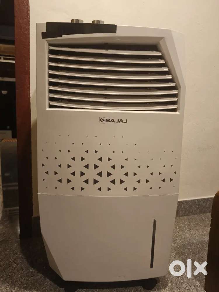 bajaj cooler with 1½ years warrenty