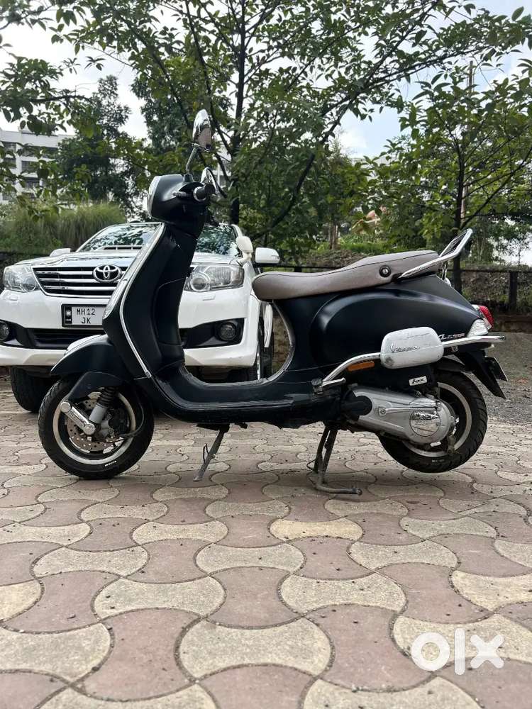 Vespa 125 VXL Luxury moped top model