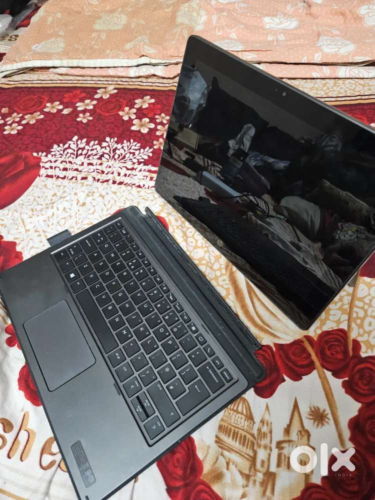 Hp 2 in 1 Laptop Tablet