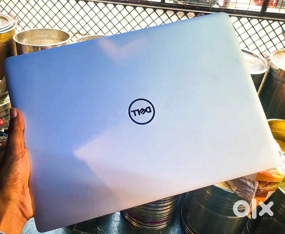 Dell inspiron i3 8th gen 8GB 256GB 14inch screen- 16,500