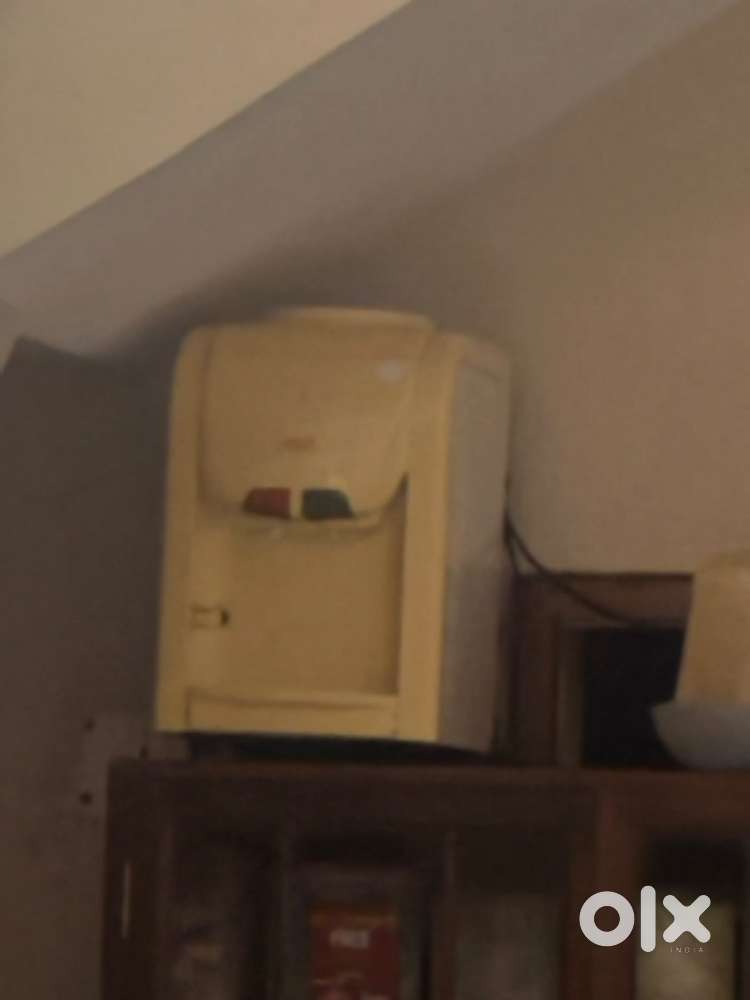 Water cooler