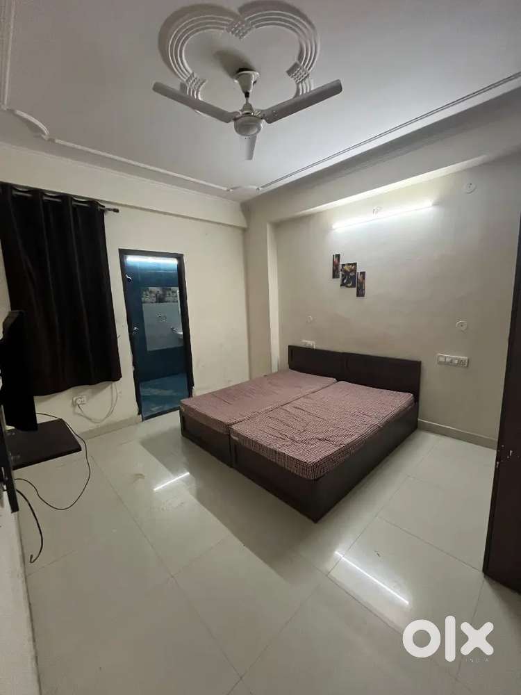 2 bhk fully furnished