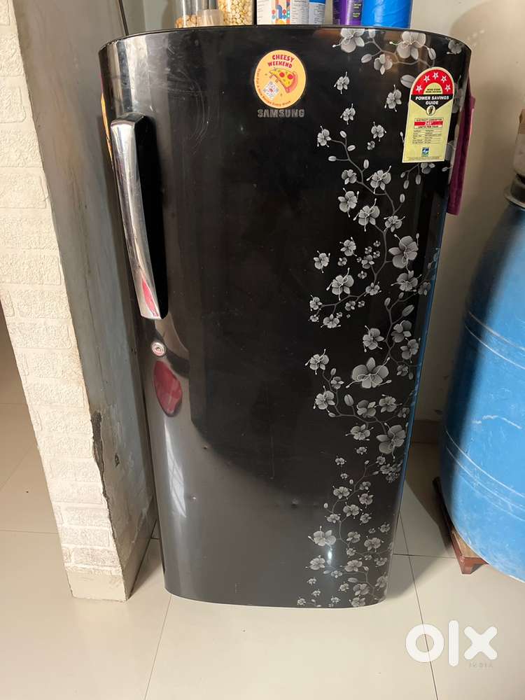 Fridge to sell in good condition