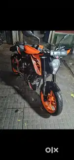 KTM DUKE 125 ABS