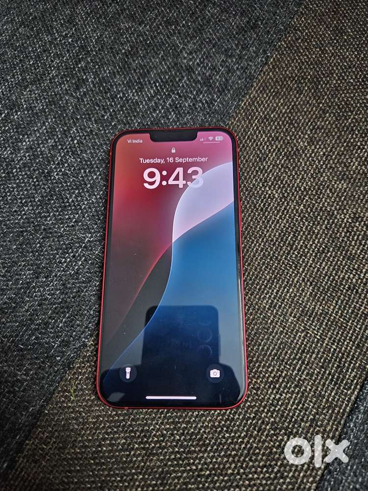 i phone 13 128 GB . With warranty