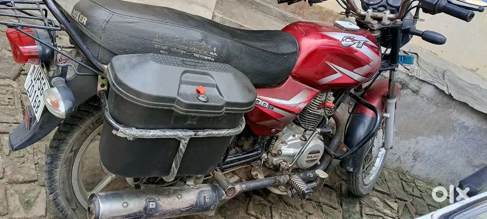 गाड़ी मस्त हैं गाड़ी में एक भी काम नहीं है
