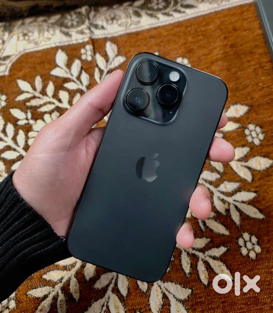 I phone 14 pro 256gb excellent condition