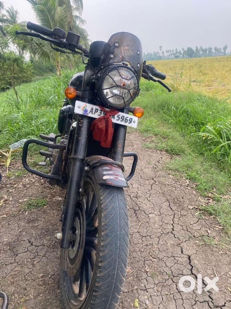 Jawa 42 classic legends Black