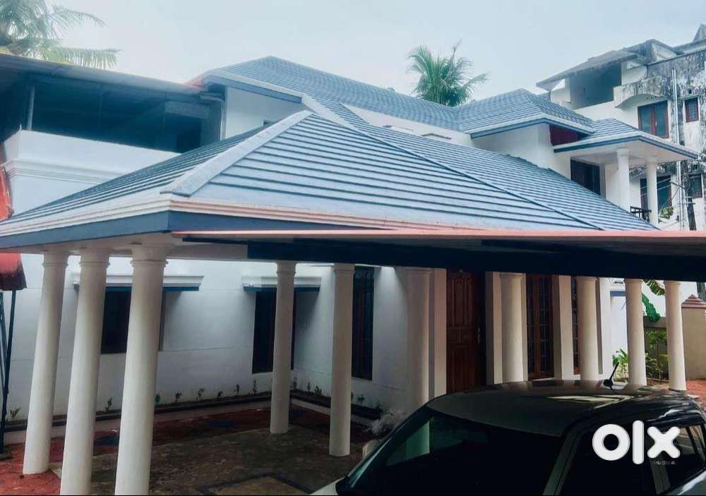 2Floor 4BHK for Rent in Karyavattom Kazhakuttom