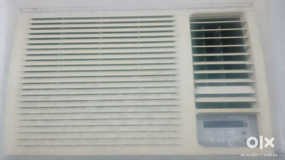 AC by LG intelliair 1.5 ton window AC