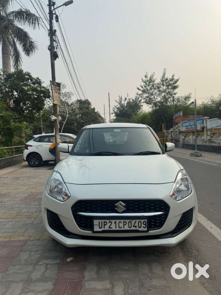 Maruti Suzuki Swift VXi + Manual, 2021, Petrol