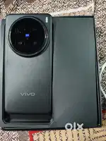 Vivo x200 pro 16/512 brand new condition only three months old